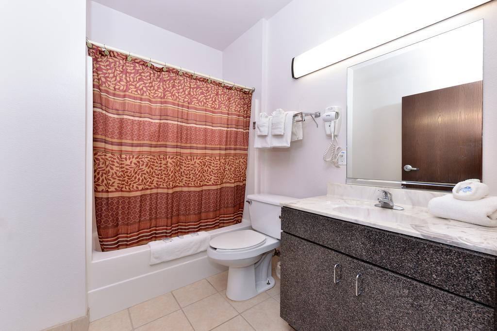 Americas Best Value Inn Somerville Texas Kamer foto