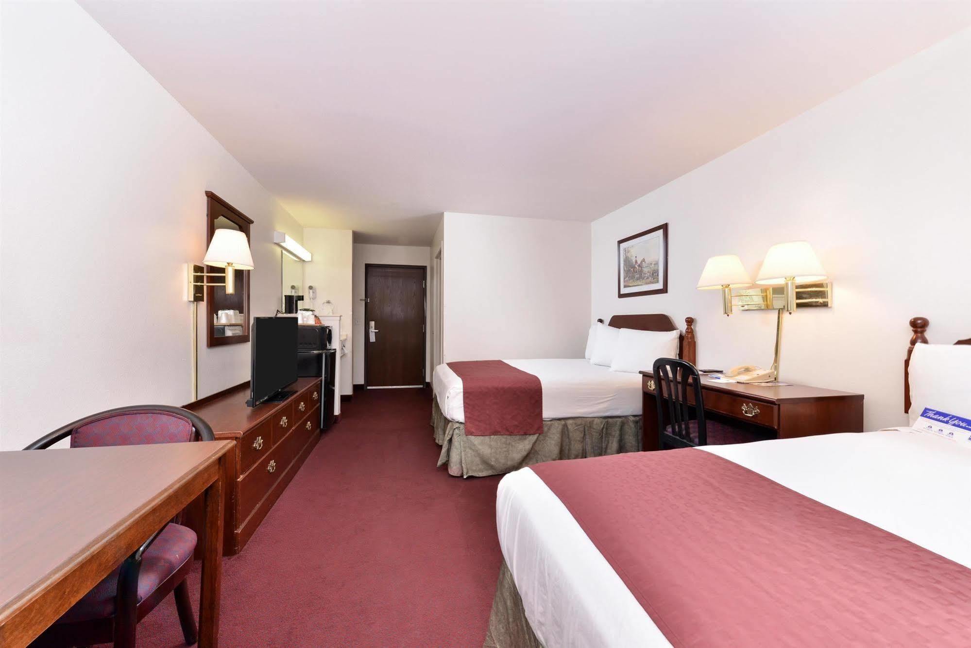 Americas Best Value Inn Somerville Texas Buitenkant foto