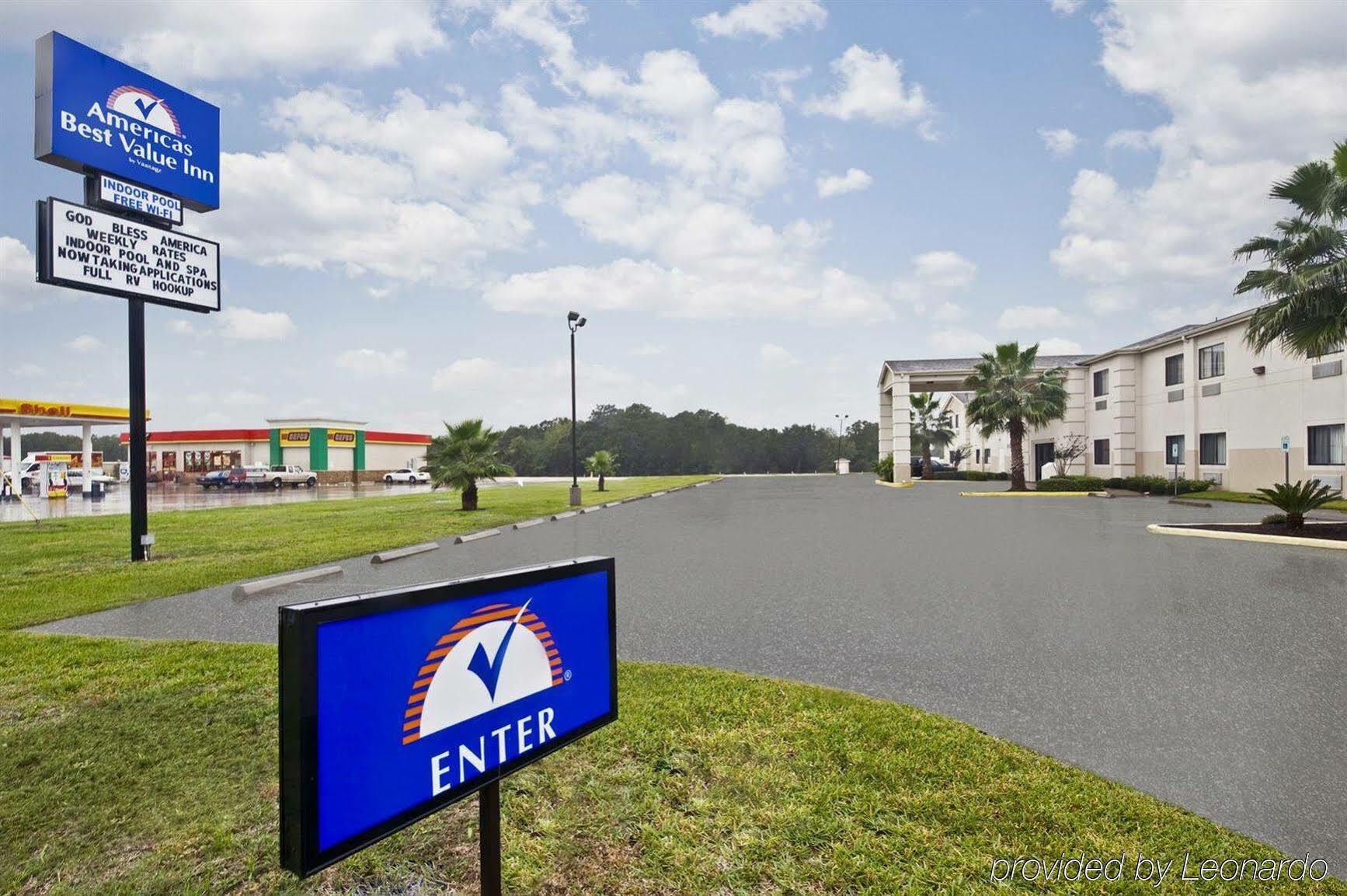 Americas Best Value Inn Somerville Texas Buitenkant foto